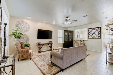 2818 Legends Crest Dr, Spring, TX 77386 - photo 5