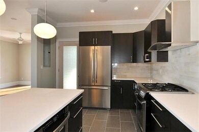 895 E 4th St unit 3, Boston, MA 02127 - photo 4