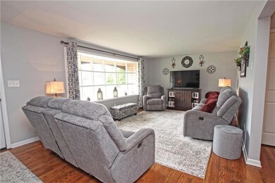 304 Birch St, Easton, PA 18040 - photo 3