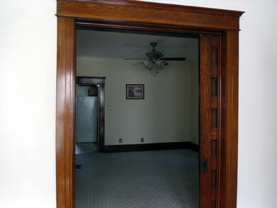 10th Fam rom pocket doors