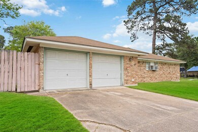 10503 Rockaway Dr, Houston, TX 77016 - photo 3