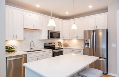 2303 Pennington Dr unit 2303, Walpole, MA 02081 - photo 2