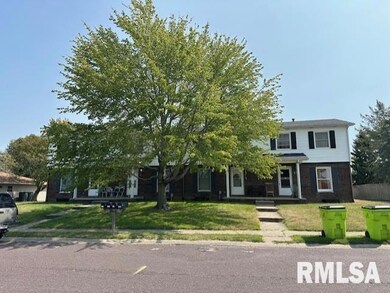 4 Eisenhower Dr, Jacksonville, IL 62650 - photo 2