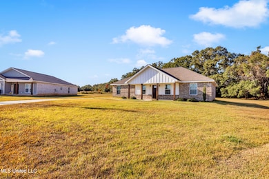 120 Trevor Ln, Lucedale, MS 39452 - photo 2