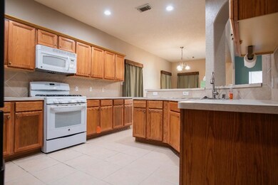 Gas range and endless countertop space.