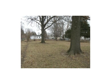 6103 Earnshaw St, Shawnee, KS 66216 - photo 2