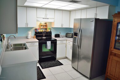 Kitchen Appliances Stay with home!