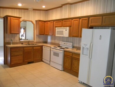 14610 126th Rd, Hoyt, KS 66440 - photo 6