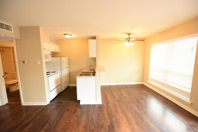 5124 Live Oak St unit 105, Dallas, TX 75206 - photo 6