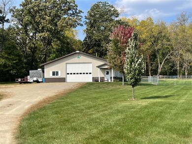 6080 Whalen Rd, Fitchburg, WI 53593 - photo 3
