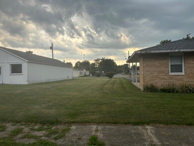 606 N Race St, Monon, IN 47959 - photo 5