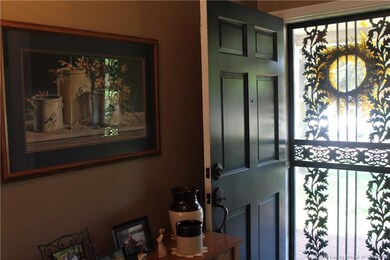 3310 Ridgewood Dr, New Albany, IN 47150 - photo 4