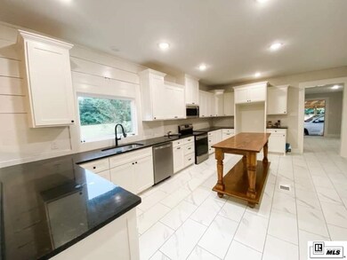 1353 Brownlee Rd, Calhoun, LA 71225 - photo 6