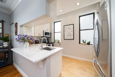 258 Barrow St unit 5C, Jersey City, NJ 07302 - photo 4