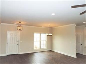Entry and dining room. Vinyl plank 
