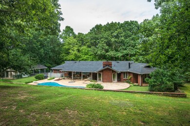 201 Annette Dr, Dickson, TN 37055 - photo 5