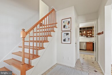 1801 Landrake Rd, Towson, MD 21204 - photo 7