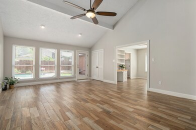 15710 Oxenford Dr, Tomball, TX 77377 - photo 7