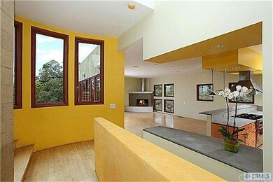 ... leading to the open living/dining area with fi
