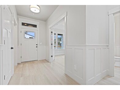 14188 SE Iseli Ln, Clackamas, OR 97015 - photo 4