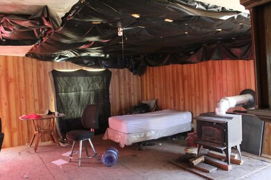 690 W Mount Royal, Ash Fork, AZ 86320 - photo 5