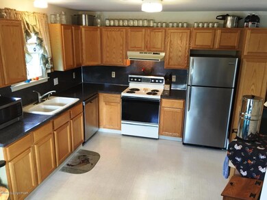 2772 Rising Hill Dr, Saylorsburg, PA 18353 - photo 2