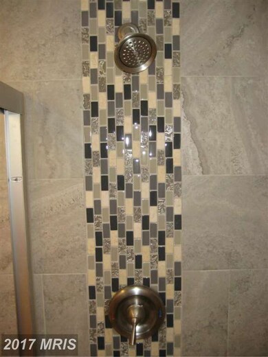 5011 59th Ave, Hyattsville, MD 20781 - photo 6