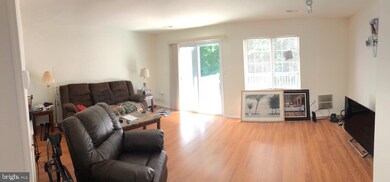 2881 Madeira Ct unit 11, Woodbridge, VA 22192 - photo 2