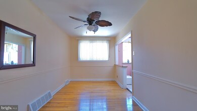 8642 Bayard St, Philadelphia, PA 19150 - photo 5