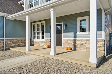 956 Heather Ct, Bowling Green, OH 43402 - photo 4