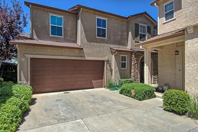 2372 La Villa Way, Redding, CA 96003 - photo 2