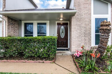 9511 Kingsvalley St, Houston, TX 77075 - photo 2