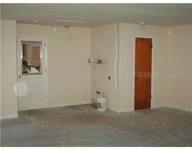 38549 Naomi Ave, Zephyrhills, FL 33542 - photo 6