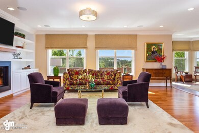 9426 Autumn Ridge Living Room 5