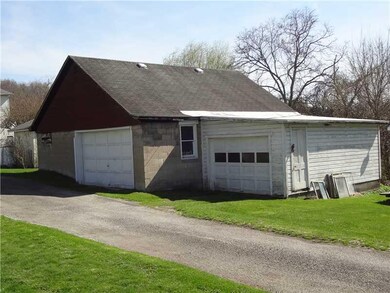 Parking Lot/Garage.