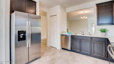 KITCHEN 01