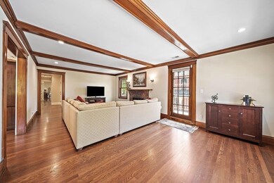 70 Clyde St unit 2, Newtonville, MA 02460 - photo 4