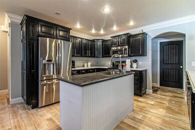 218 Century, Poplar Bluff, MO 63901 - photo 2