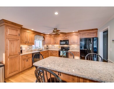 19 Essex Heights Dr, Weymouth, MA 02188 - photo 6