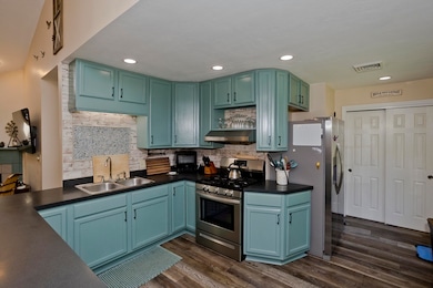 72 Flaxfield Rd, Dudley, MA 01571 - photo 7