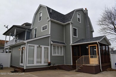 374 Horton St, Wilkes Barre, PA 18702 - photo 5