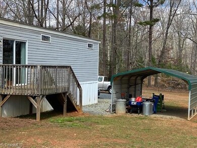 2387 Poole Town Rd, Asheboro, NC 27205 - photo 3