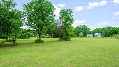 20727 S Lewis Ave, Mounds, OK 74047 - photo 5