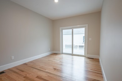 67 Wilderness Dr unit The Cub, Nashua, NH 03062 - photo 4