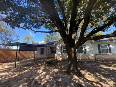 208 Westfield St, Houston, TX 77022 - photo 3