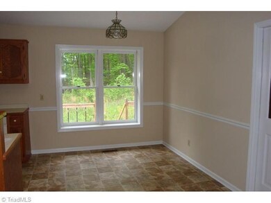 900 Greencastle Rd, Asheboro, NC 27205 - photo 4