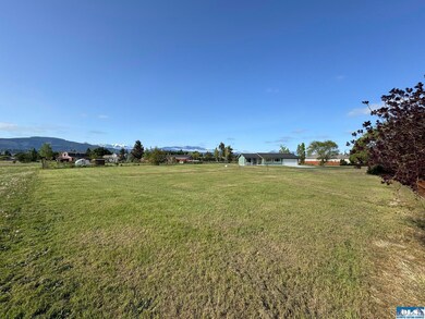 980 N Beverage St, Sequim, WA 98382 - photo 3