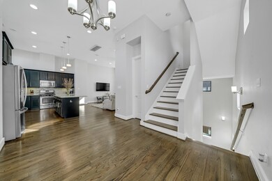 1814 Thompson St, Houston, TX 77007 - photo 5