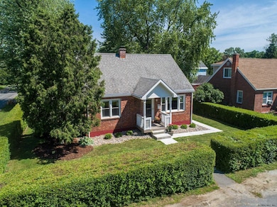 107 Hudson Ave, Rensselaer, NY 12144 - photo 3