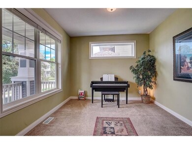 08-86th Ave N-008.jpg
